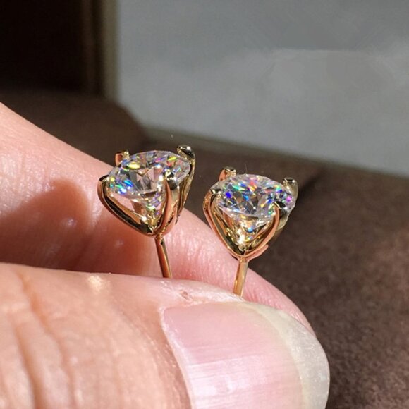 💛 Crystal Clear Tiny Dainty 14K Gold Plated Stud Earrings for Women, VP1029